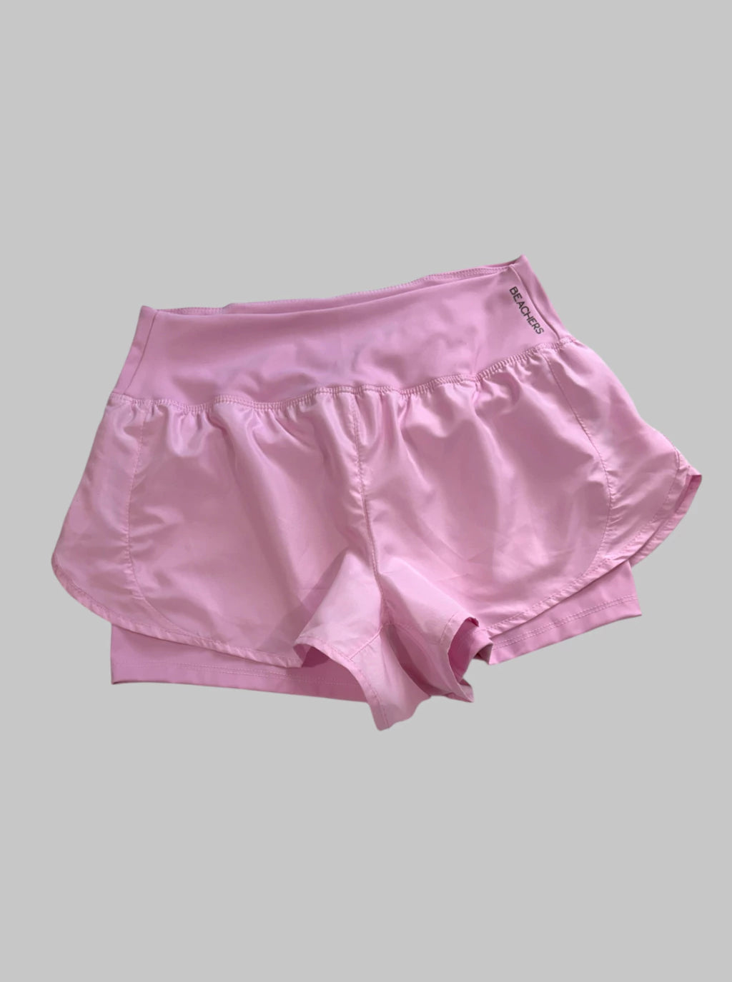 Conjunto Blusa Cropped Active Zoe e Bermuda Short Active Virgínia com Bolso Zíper no Cós Atrás Beachers
