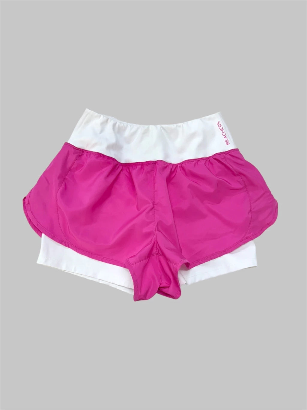 Bermuda Short Active Virgínia com Bolso Zíper no Cós Atrás Beachers