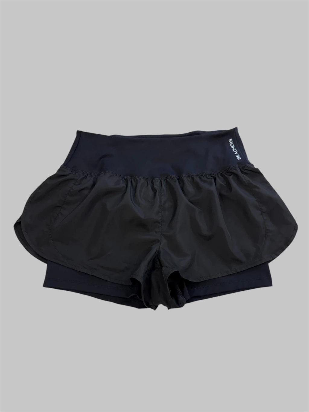 Bermuda Short Active Virgínia com Bolso Zíper no Cós Atrás Beachers