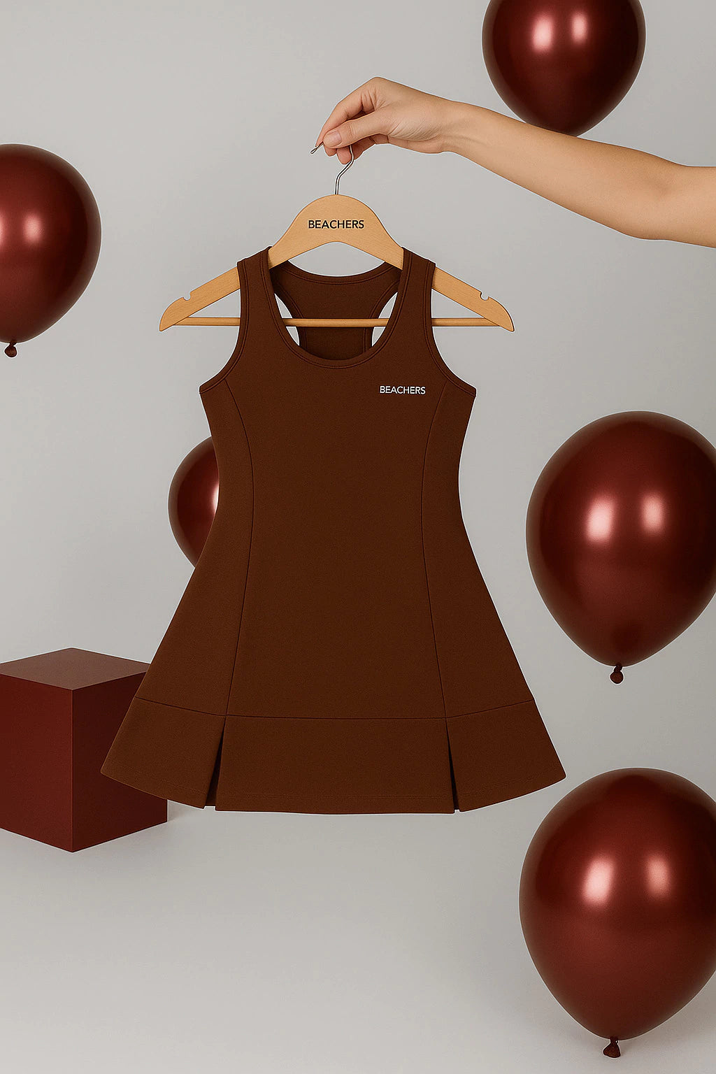Vestido Esportivo Regata Aberto nas Costas Active Clara Beachers